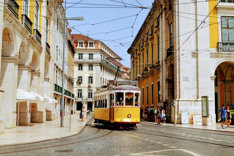 Bonde amarelo em Lisboa